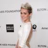 Miley Cyrus está namorando o fotógrafo de moda Theo Wenner, ex-namorado da atriz Liv Tyler