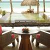 Com vista para a praia, o Hotel de luxo nas Ilhas Maldivas é classificado como AAA