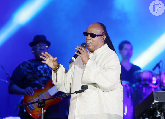 Stevie Wonder vai lançar dois álbuns inéditos em 2014, noticiou a revista 'Rolling Stone' nesta quarta-feira, 30 de outubro de 2013