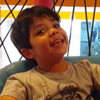 Filho de 5 anos de Wesley Safadão vira youtuber e impressiona fãs: 'Voz igual'