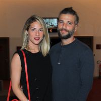 Bruno Gagliasso e Giovanna Ewbank já estão com filha adotada, diz colunista