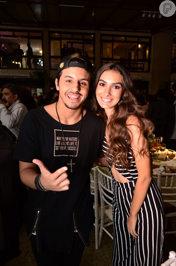 O dj Mark Luk comanda as pick ups na festa de 60 anos de Solange Couto na última quarta-feira, dia 06 de julho de 2016