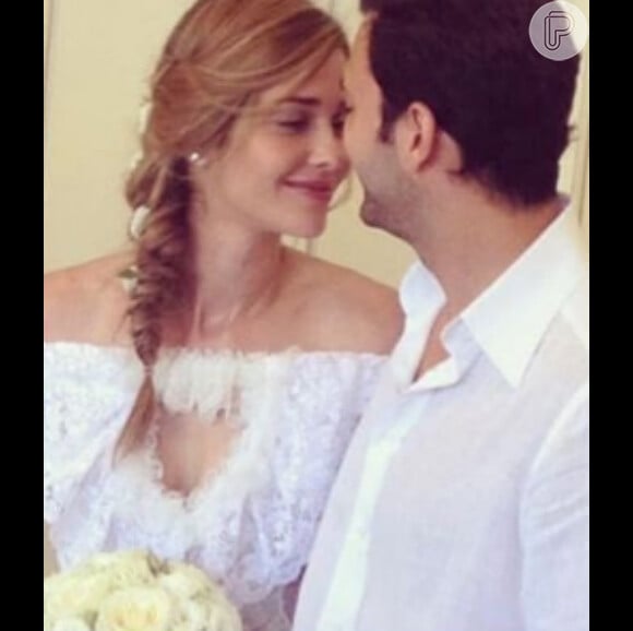 A modelo Ana Beatriz Barros e o o empresário egípcio Karim El Chiaty, estavam namorando por quatro anos, antes de se casarem