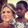 Giovanna Ewbank está bancando os estudos de Cecília, menina africana de 6 anos, diz a coluna 'Retratos da Vida', do jornal 'Extra', nesta sexta-feira, 8 de julho de 2016