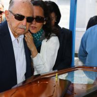 Miguel Falabella, Lisandra Souto e famosos vão ao enterro de Guilherme Karan