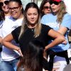 Carol Dantas, ex-namorada de Neymar e mãe de Davi Lucca, filho do jogador, marcou presença na arquibancada