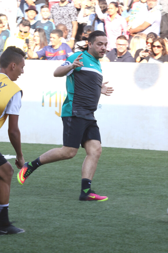 Neymar prestigiou a final do Neymar Jr's Five, maior campeonato de futebol amador do mundo, que contou com a participação de jovens de 47 países. Neste sábado, 9 de julho de 2016, o craque recebeu Wesley Safadão para uma animada partida