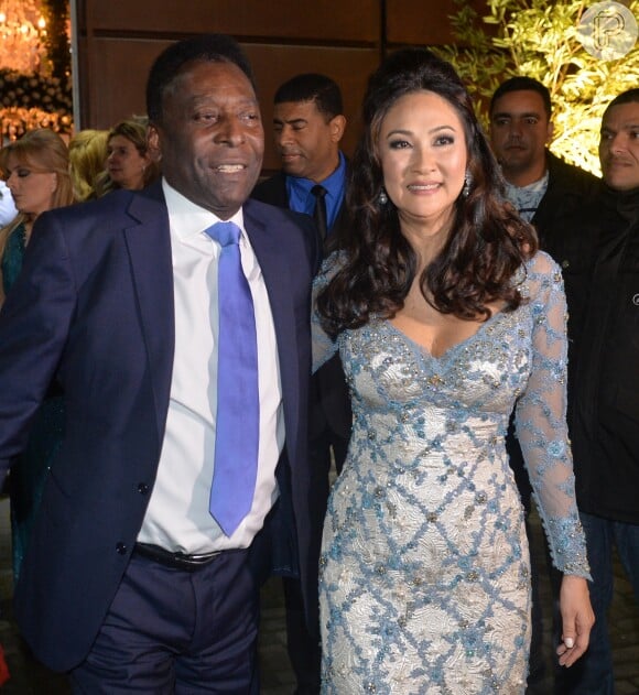 Pelé reuniu poucos amigos e familiares para se casar pela terceira vez