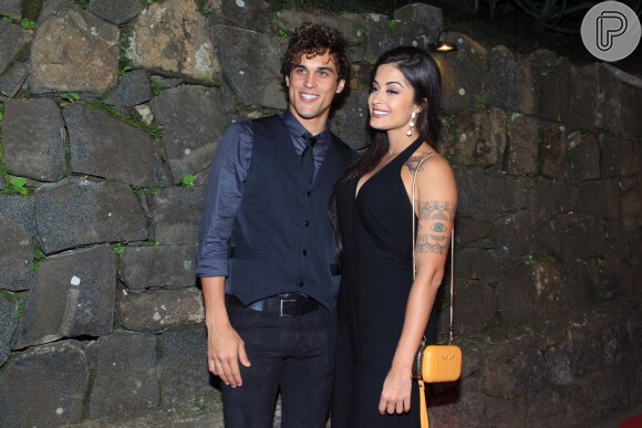 Aline Riscado e o namorado, Felipe Roque, na festa de aniversário de Nego do Borel, no Rio, nesta terça-feira, 12 de julho de 2016