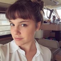 Alice Wegmann adota franja para novela 'A Lei do Amor': 'Cabelo moderno'