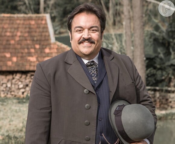 O ator Marcelo Torreão também caiu do cavalo durante as gravações da novela 'Além do Tempo'