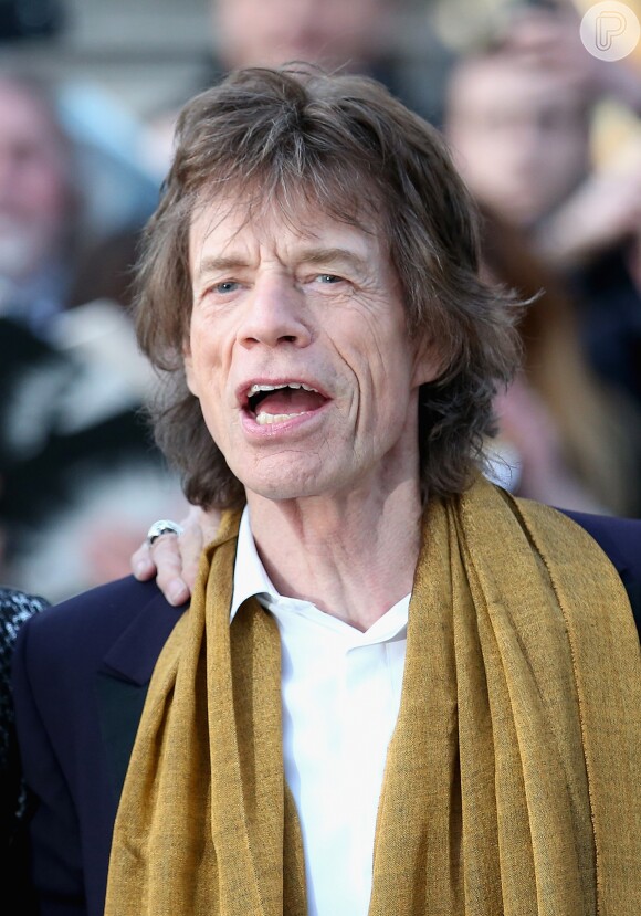 Fonte do jornal 'The Sun' afirma que casal Mick Jagger e Melanie Hamrick está 'surpreso e feliz' com gravidez