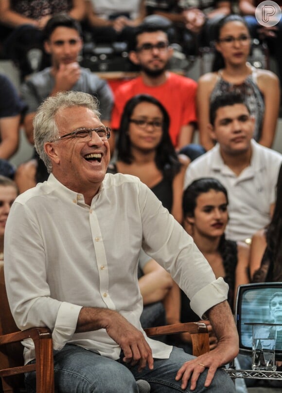 Pedro Bial deve assumir as noites da TV Globo no lugar de Jô Soares e, com isso, deixaria o comando do 'BBB' para se dedicar apenas ao novo projeto