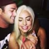Lady Gaga termina noivado com Taylor Kinney: 'Distância e agendas complicadas'