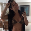 Fernanda Souza exibe boa forma com fotos de biquíni em seu perfil do Instagram