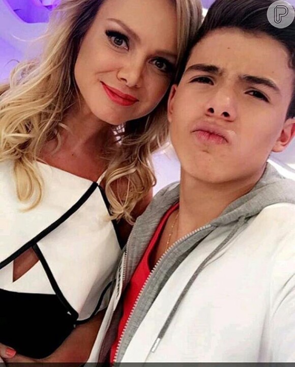 Thomaz Costa foi eliminado de concurso de dança do programa 'Eliana' após receber nota baixa de João Guilherme Ávila