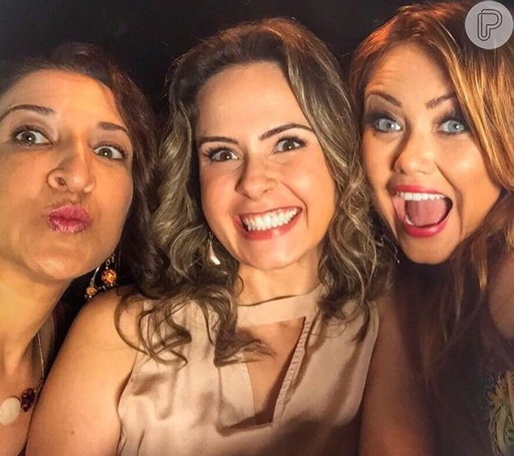Ana Paula também posou ao lado de Ellen Rocche e Renata Augusto: 'Fiquei encantada com essas duas mulheres lindas, humanas e tão profissionais! Obrigada por tudo!'