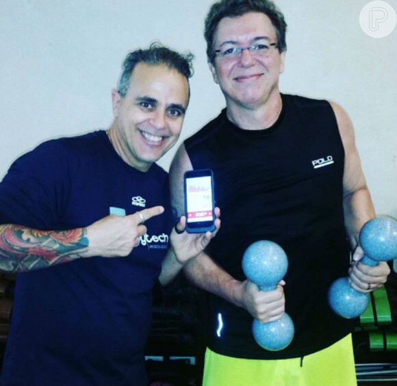 Boninho também aderiu aos exerícios físicos com o personal trainer Claudio Castilho Baiano