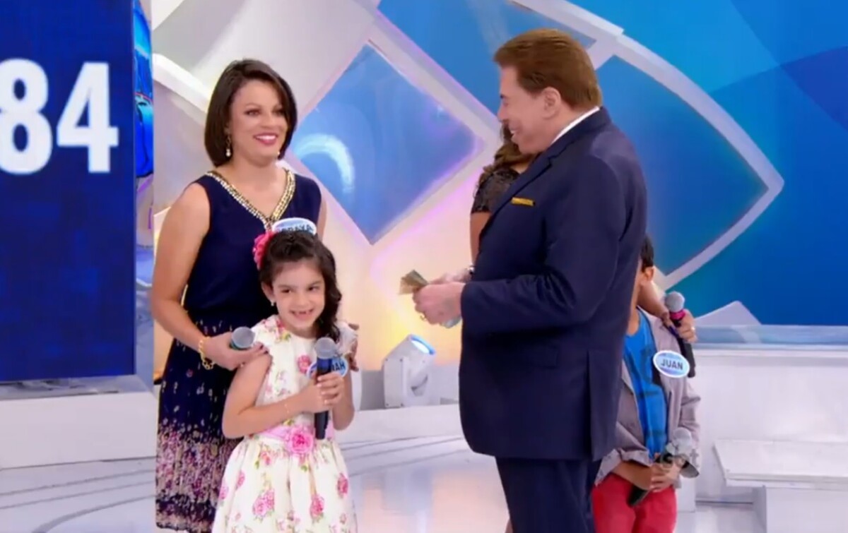 Auxiliar de Silvio Santos na TV, Roque, 86 anos, volta para a UTI no 7º dia  de internação. Saiba seu estado de saúde - Purepeople