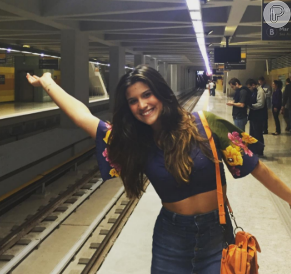 Giulia Costa vai de metrô à cerimônia de abertura da Olimpíada 2016: 'Recurso'