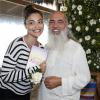 Em seu Instagram, Juliana Paes comemorou o encontro com o guru: 'Eita, presente bom!!!'