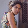 Luzia (Lucy Alves) se irrita com calma de Tereza (Camila Pitanga) e tenta expulsá-la: 'Ponha-se pra fora dessa casa, sua cachorra!', na novela 'Velho Chico'