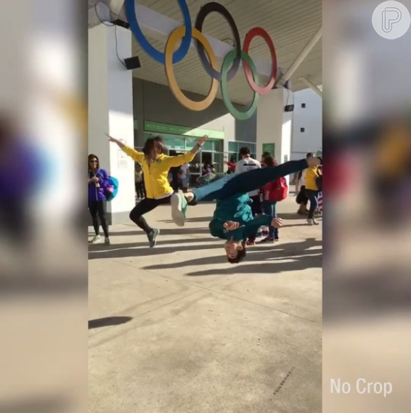 Arthur Nory compartilhou no Instagram um vídeo em que aparece dançando ao lado da também ginasta Julie Kim