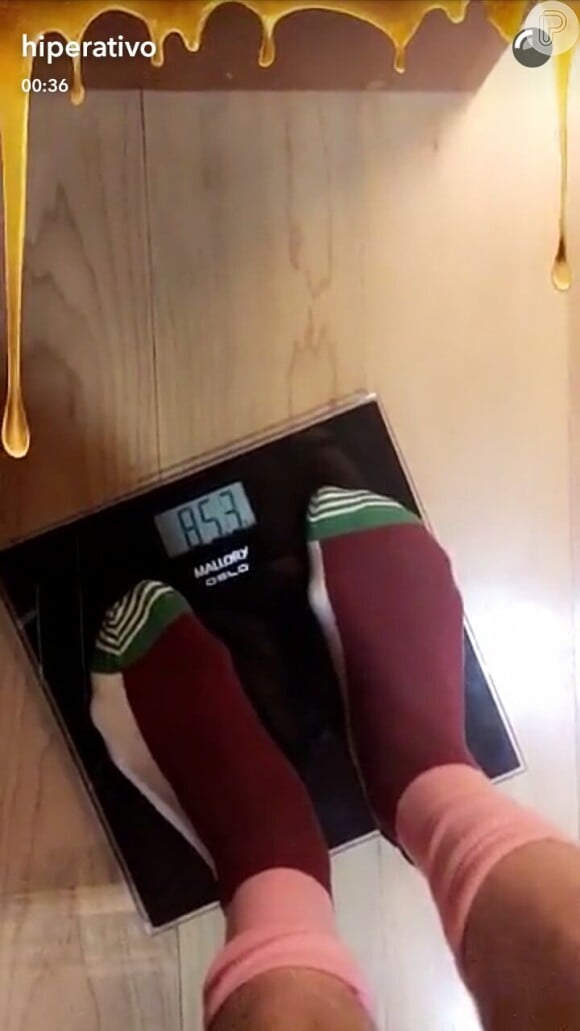 'Eu estava pesando 79 kg, agora estou com 84.8 kgs', revelou o humorista em seu perfil do Snapchat
