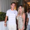 Danielle Winits divide o mesmo teto com o jogador Amaury Nunes no Rio de Janeiro. O casal leva uma vida de casados e já faz planos de encomendar um bebê