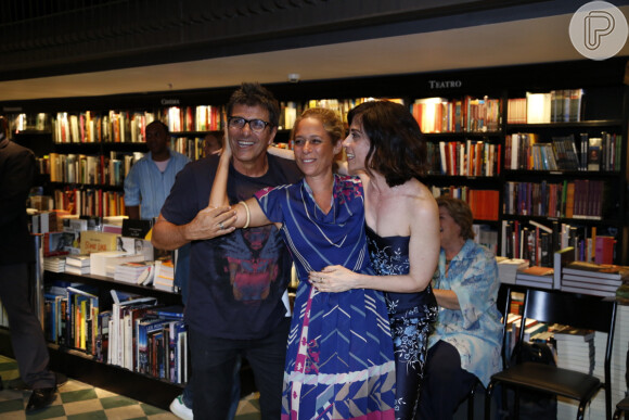 Fernanda Torres brinca com Andréa Beltrão e Evandro Mesquita, nesta sexta-feira, 29 de novembro de 2013