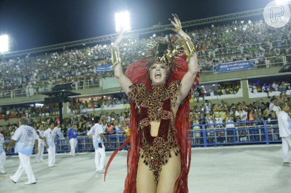 No carnaval de 2013, Claudia também prestigou o namorado, Jarbas Homem de Mello, que foi coreógrafo da comissão de frente da Vai-Vai, em São Paulo