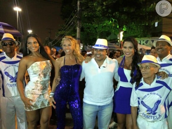 Gracyanne Barbosa ainda está cotada para ser a rainha de bateria da Portela no carnaval 2017