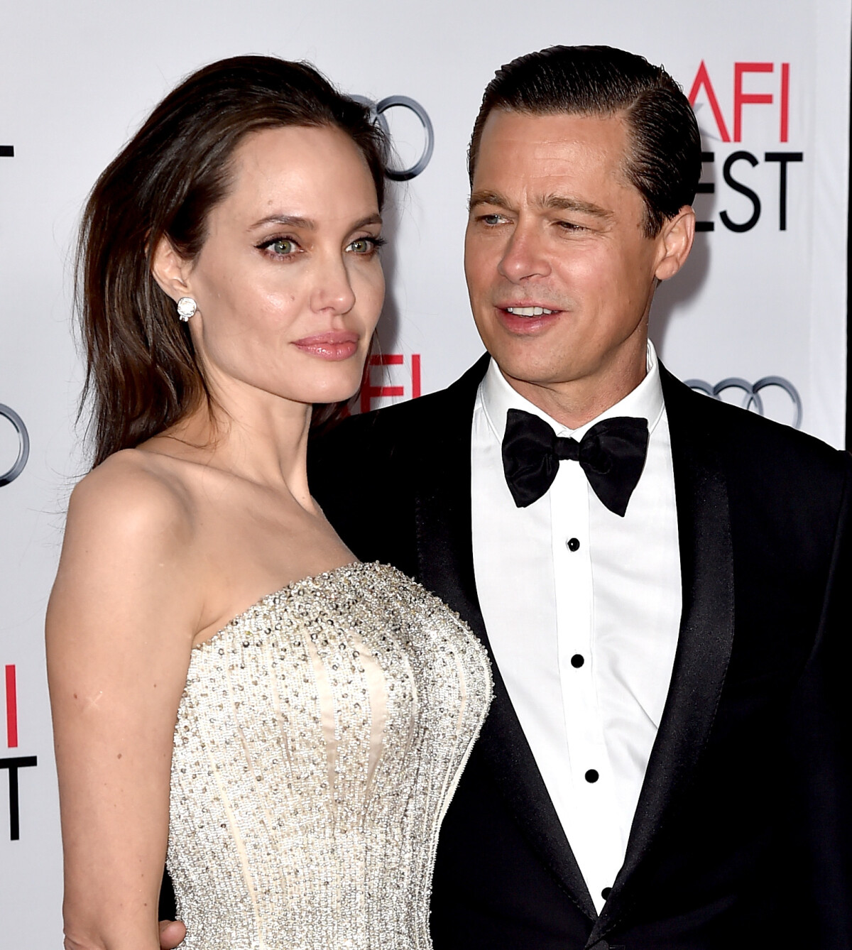 Foto A Separação De Angelina Jolie E Brad Pitt Foi Oficializada No Dia 15 De Setembro De2016