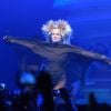 Xuxa usou várias perucas durante o show