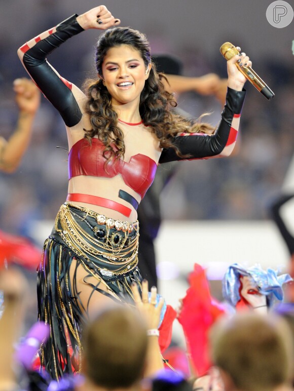 Selena Gomez cancela turnê na Austrália alegando ter trabalhado seis anos sem parar
