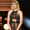 Veja fotos dos looks de Taylor Swift e mais famosas no Country Music Awards, nesta quarta-feira, 2 de novembro de 2016, em Nashville, nos Estados Unidos