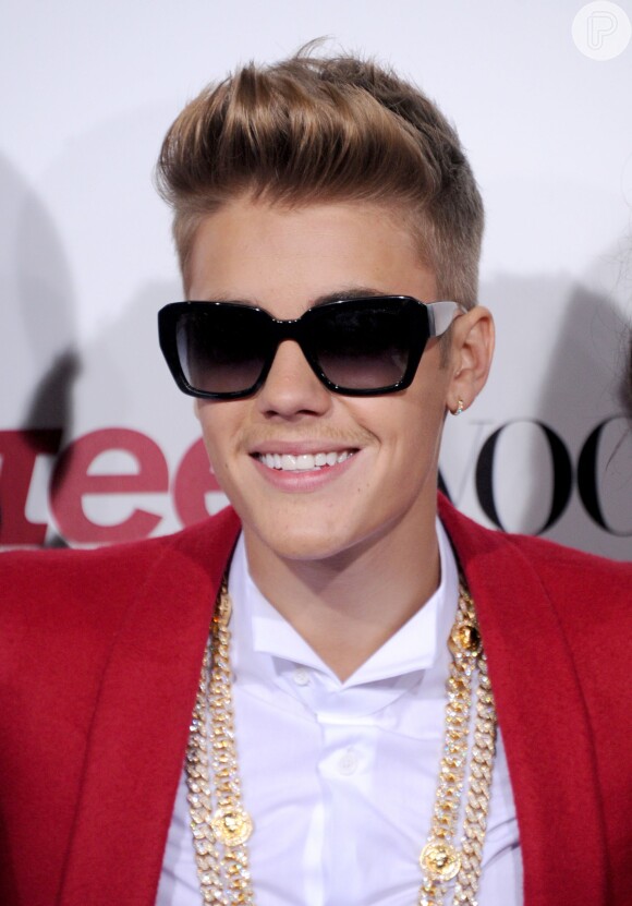 Justin Bieber deixa fãs revoltados com a notícia de sua aposentadoria
