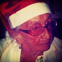 Caetano Veloso homenageia a mãe, Dona Canô, um ano após sua morte no Natal