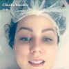 Cacau, vice-campeã do 'BBB16', postou no Snapchat nesta sexta-feira, 4 de outubro de 2016, um vídeo em que aparece fazendo drenagem