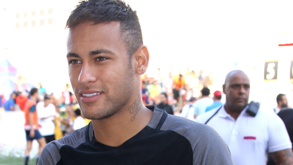 Neymar sonha com família grande: 'Quero ter mais dois ou três filhos'