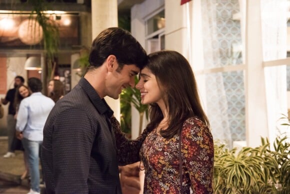 Shirlei (Sabrina Petraglia) e Felipe (Marcos Pitombo) terão um final feliz na novela 'Haja Coração'