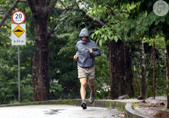 Matthew McConaughey se exercita em Minas Gerais, em 27 de dezembro de 2013