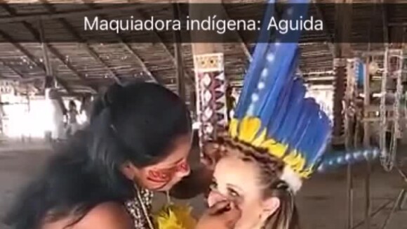 Larissa Manoela conhece tribo de índios na viagem ao Amazonas: 'Inesquecível'