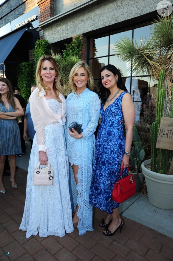 Sasha Meneghel, Xuxa e mais famosas prestigiam Martha Medeiros em Miami no último domingo, dia 14 de novembro de 2016