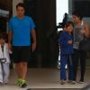 Vanessa Giácomo é vista saindo da academia com o marido, Giuseppe Dioguardio, e filhos, na Barra da Tijuca, Zona Oeste do Rio de Janeiro, na manhã desta quarta-feira, 16 de novembro de 2016