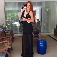 Marina Ruy Barbosa posa com pet e fãs elogiam: 'Uma gata com outro gato'