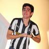 Adnet nasceu no Rio de Janeiro e é torcedor do Botafogo