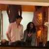 Os atores de Hollywood Ashton Kutcher e Mila Kunis jantaram com Luciano Huck em badalado restaurante da Lagoa, na zona sul do Rio, na noite desta sexta-feira, 4 de janeiro de 2013