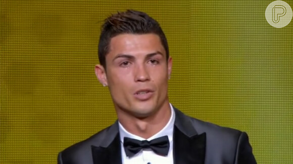 Cristiano Ronaldo foi eleito o melhor jogador de 2013 durante o evento Bola de Ouro, que aconteceu na Suíça, na tarde desta segunda-feira, 13 de janeiro de 2014