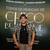Tiago Abravanel prestigia o espetáculo 'Todos os Musicais de Chico Buarque em 90 Minutos', no Rio